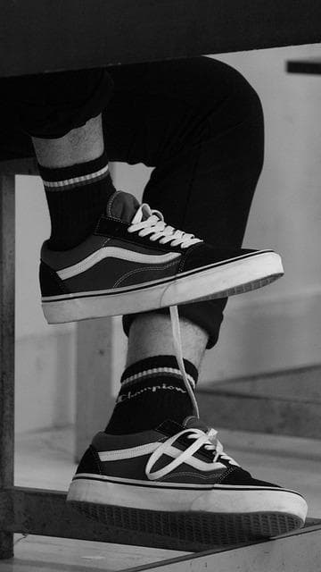 Najpopularniejsze modele Vans - ikony streetwearu które zrewolucjonizowały modę uliczną